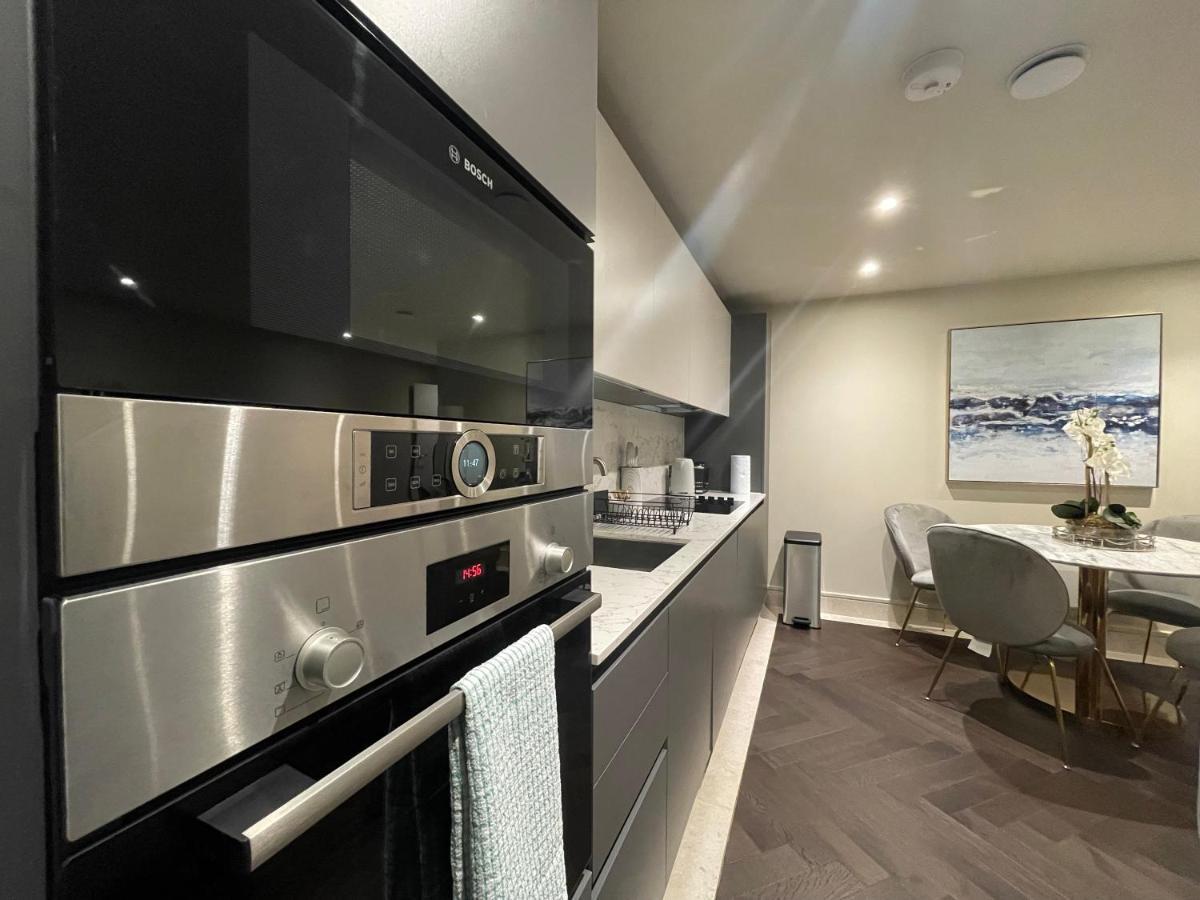 Sophisticated 1Br, 1 Ba Chigwell Designer Flat Chcl F2 Apartment Ngoại thất bức ảnh